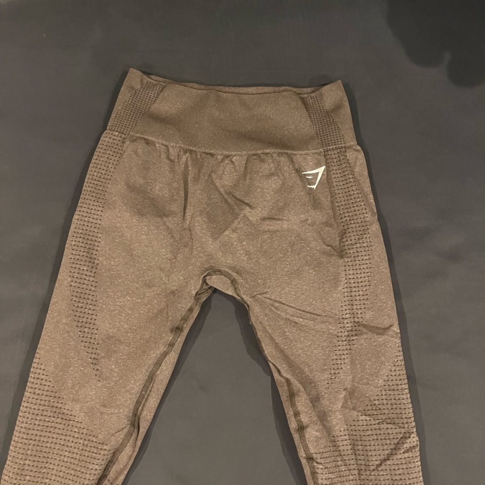 GYMSHARK Leggings in Brown